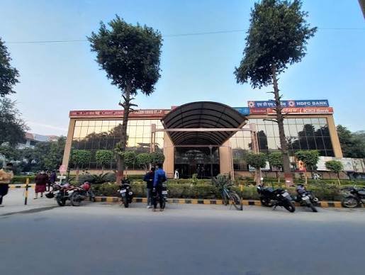 Charmwood Plaza Faridabad: Address, Location, Shops & Timings