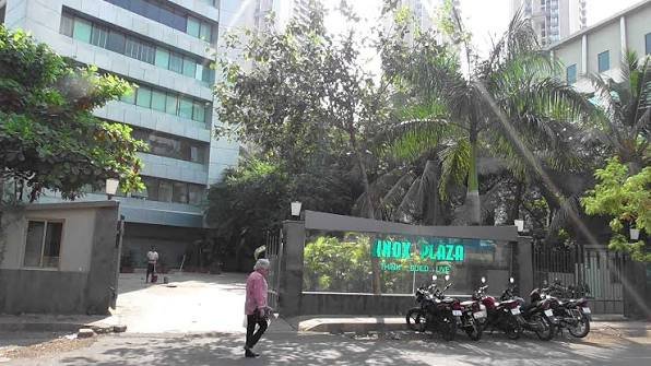 Knox Plaza Malad West, Mumbai: Address, Location, Shops & Timings
